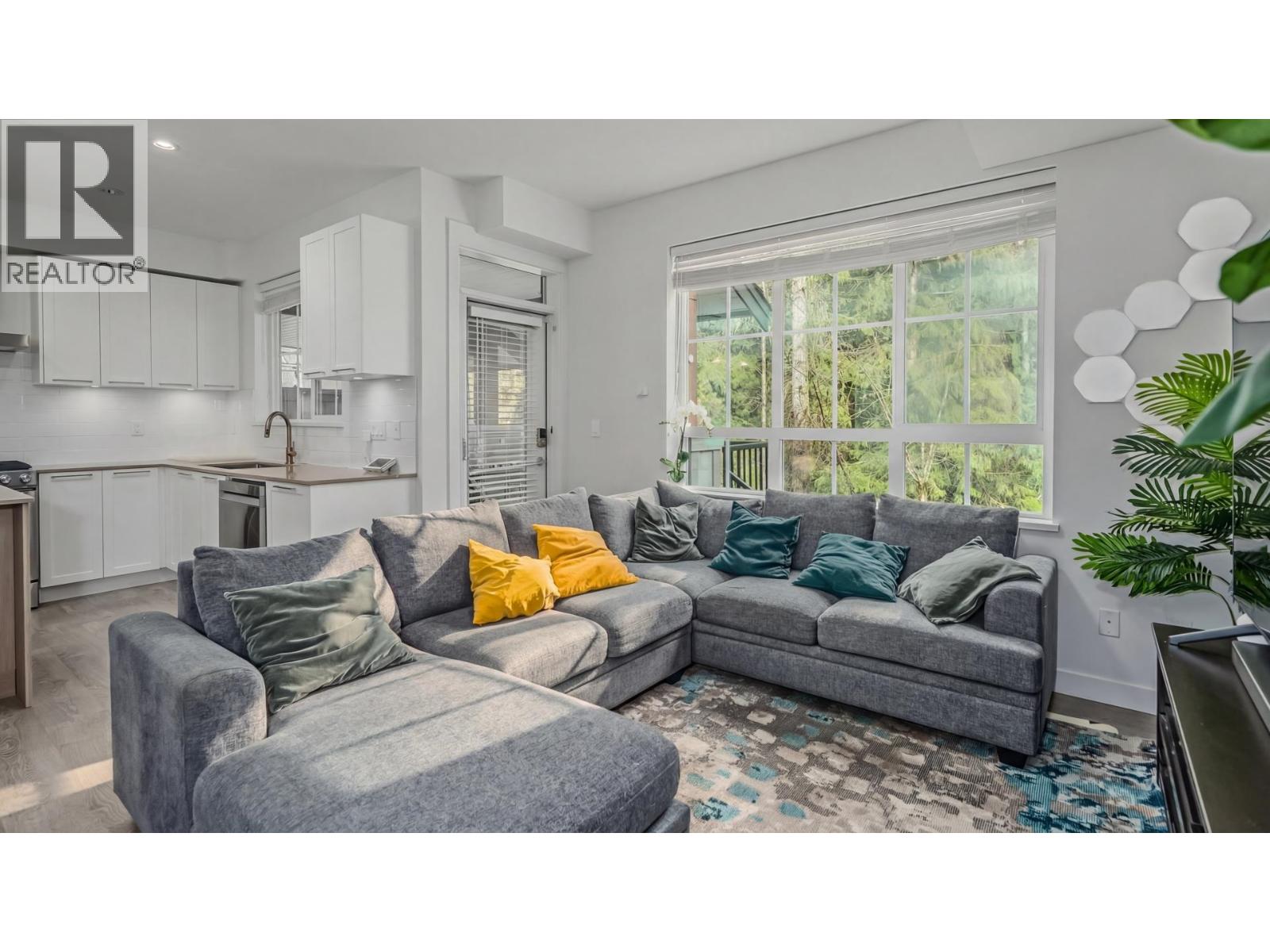 24 23539 GILKER HILL ROAD, Maple Ridge