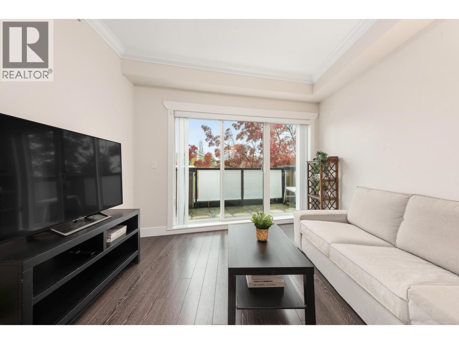 401 3437 KINGSWAY - Photo 3 of 35, Vancouver, British Columbia