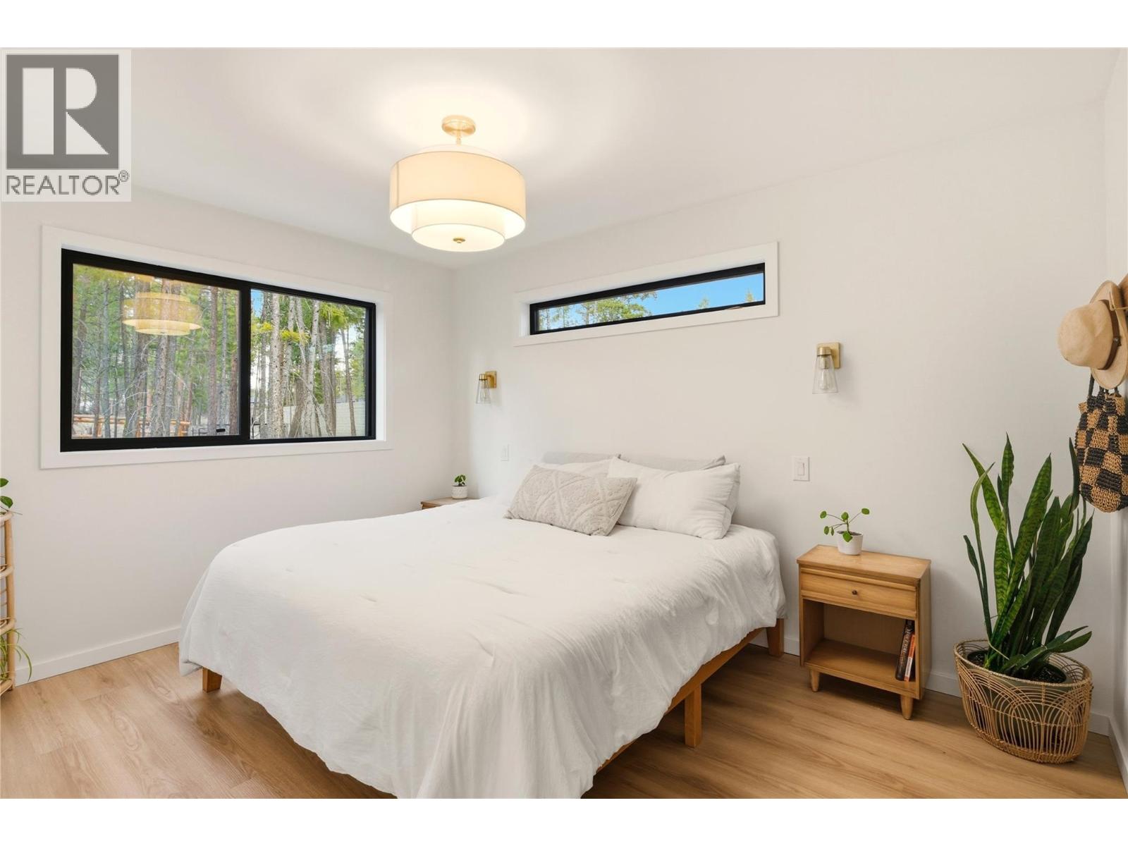 7111 Dunwaters Road, Kelowna