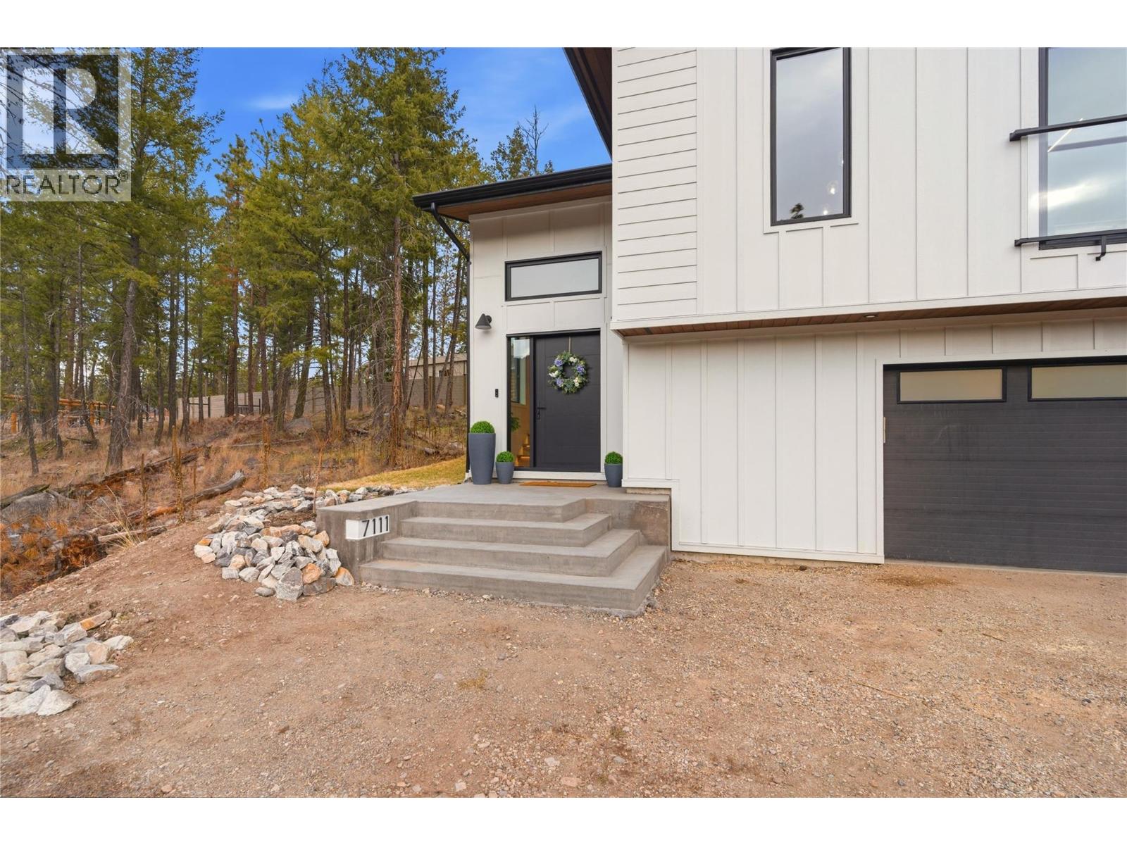 7111 Dunwaters Road, Kelowna