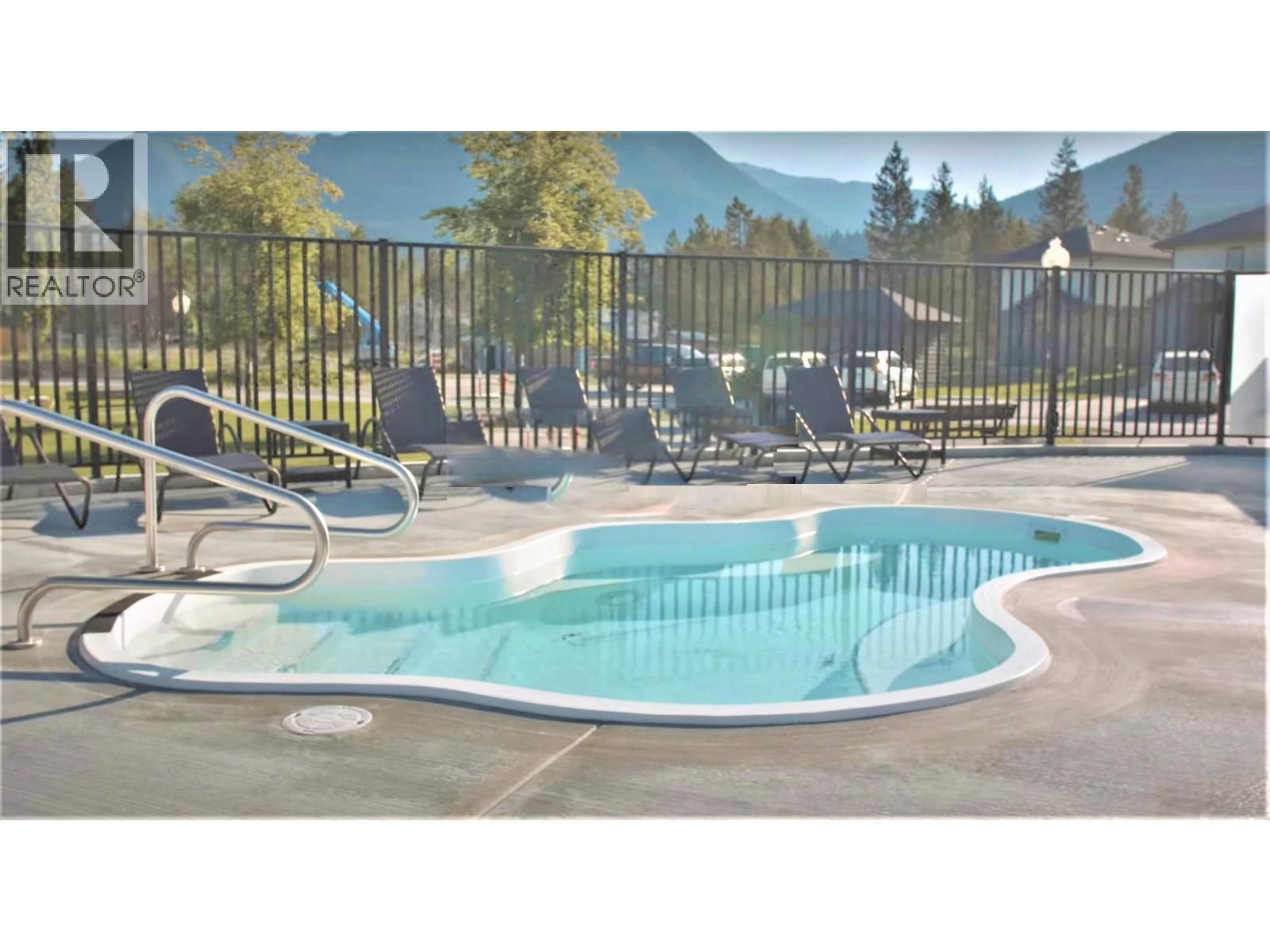 200 BIGHORN Boulevard Unit# 234 B, Radium Hot Springs