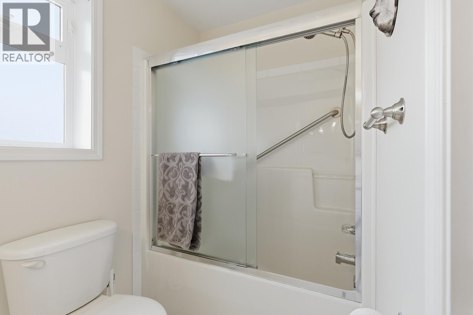 #406 1966 DURNIN ROAD - 26