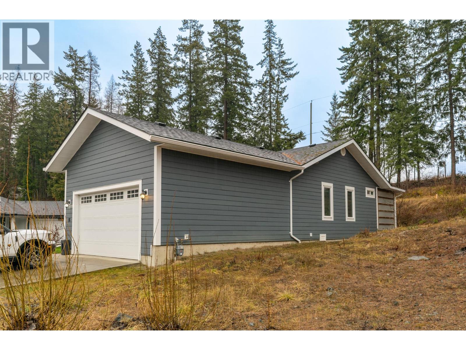 16 481 97b Highway Northeast, Salmon Arm