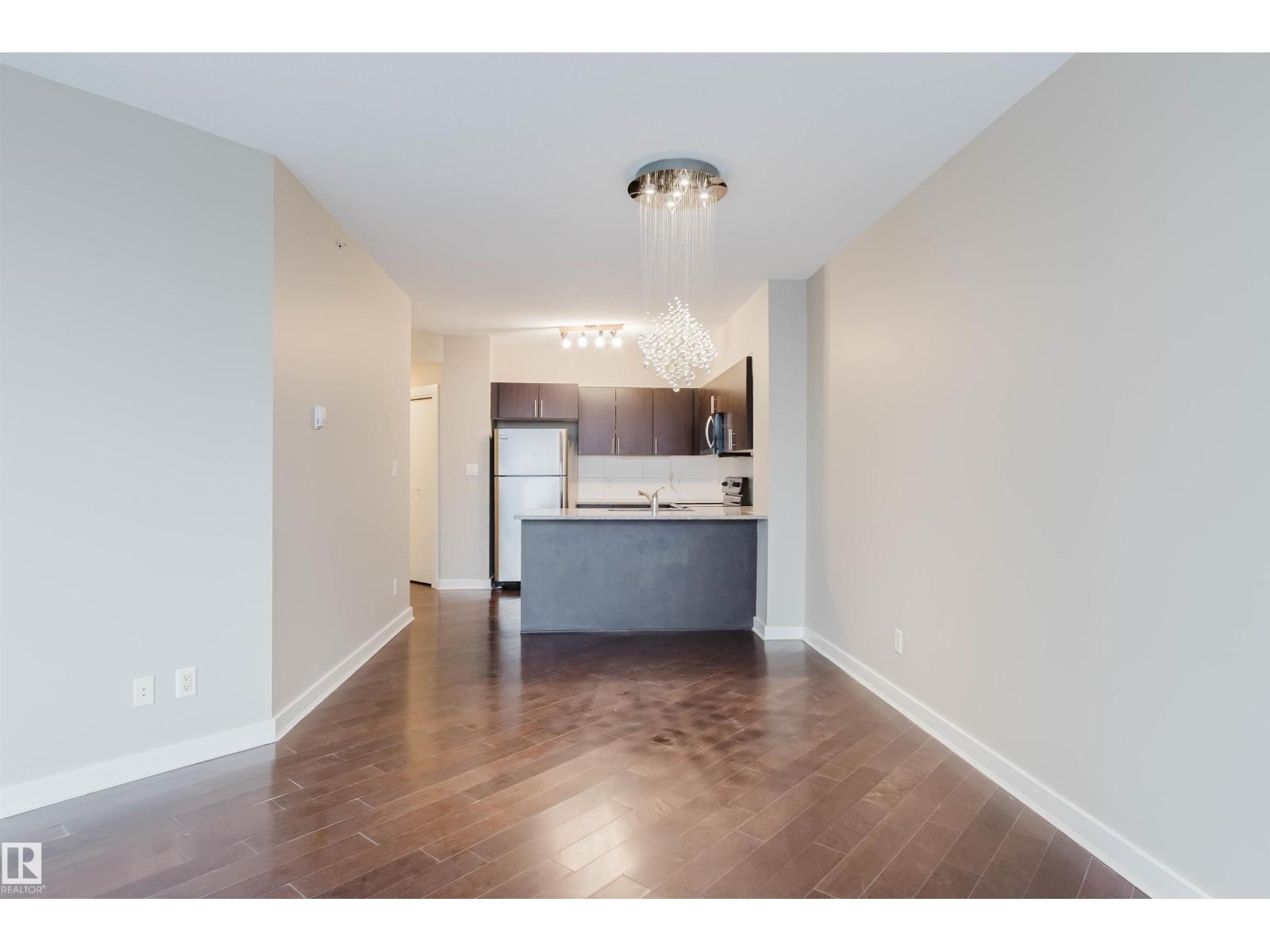 #2604 10152 104 ST NW - 18