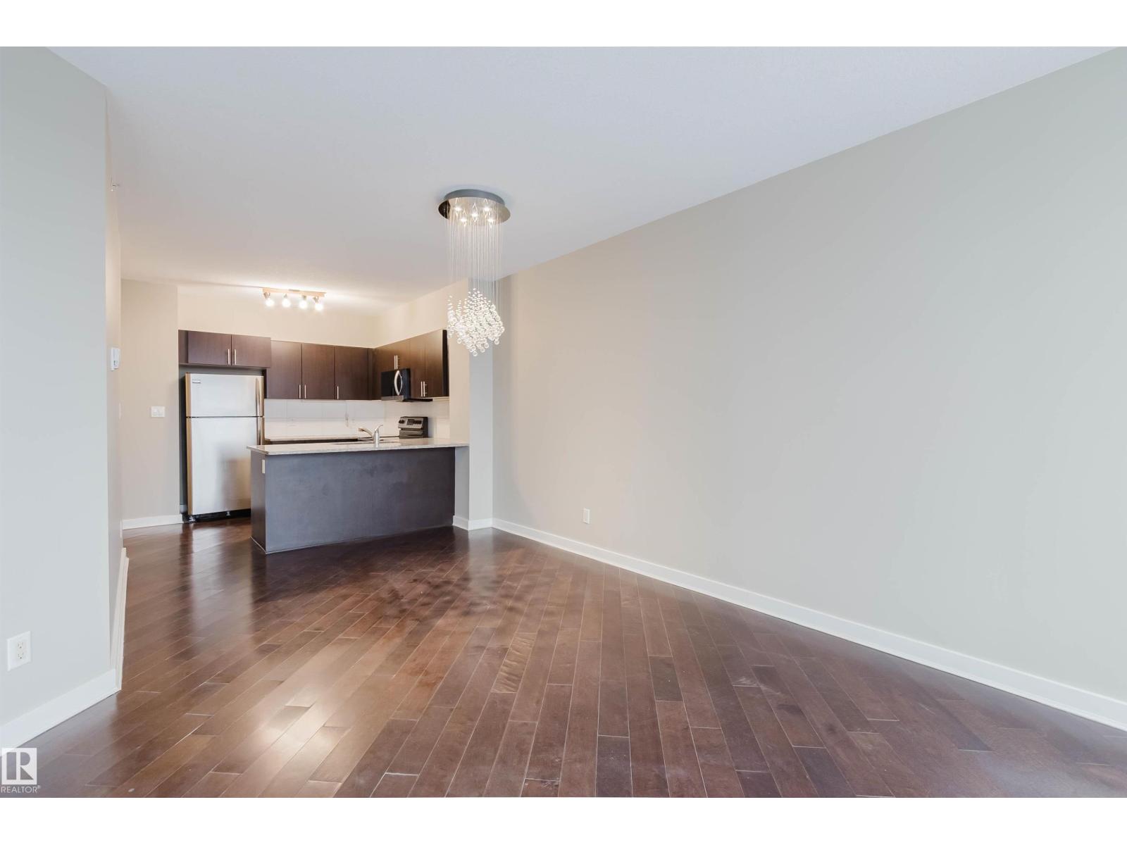 #2604 10152 104 ST NW - 19
