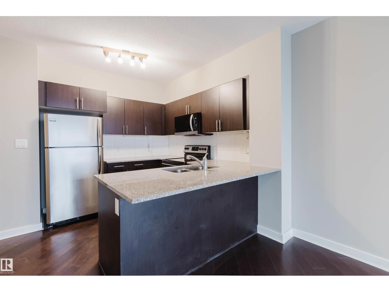 #2604 10152 104 ST NW - 22