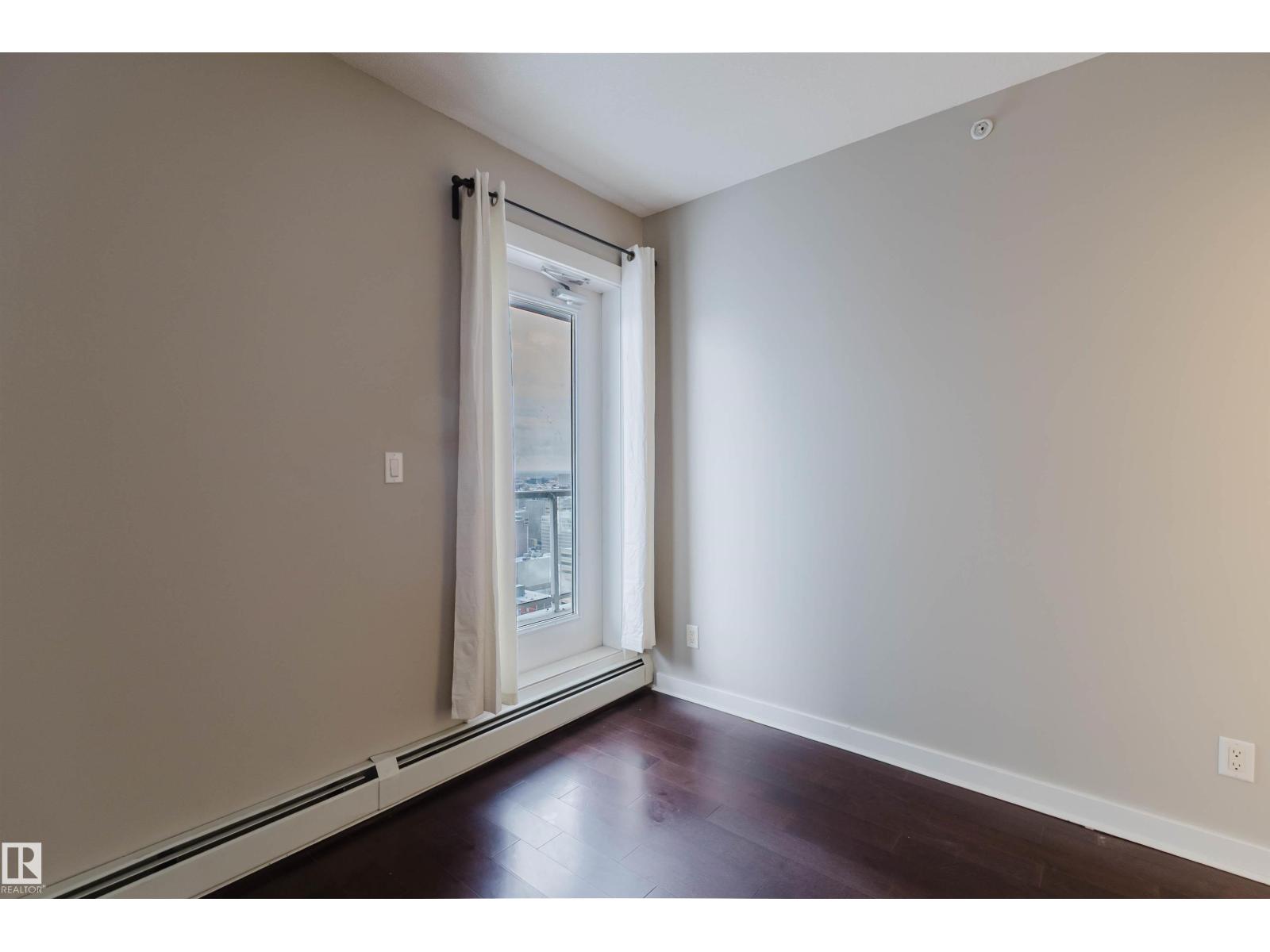 #2604 10152 104 ST NW - 27