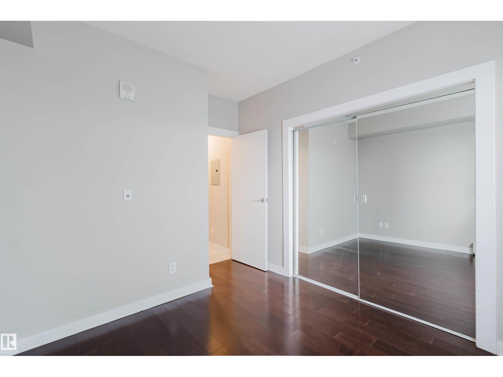 #2604 10152 104 ST NW - 35