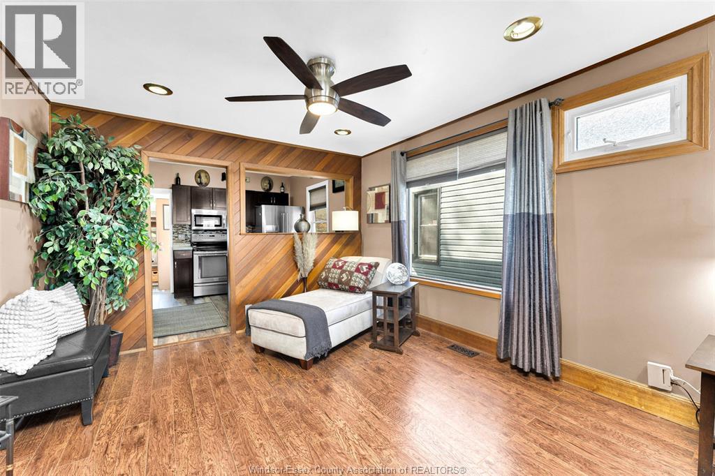 1517 GLADSTONE AVENUE - Photo 5 of 24, Windsor, Ontario