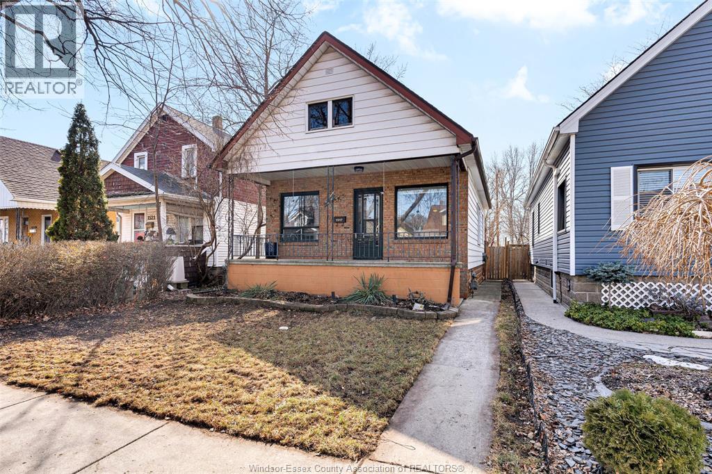 1517 GLADSTONE AVENUE - Main photo, Windsor, Ontario