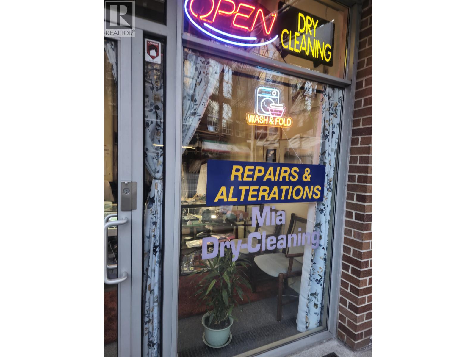 940 SEYMOUR STREET - Main photo, Vancouver, British Columbia