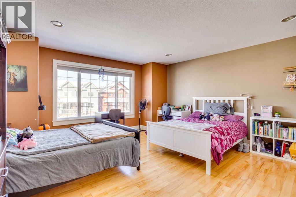 185 Falcon Drive, Fort McMurray