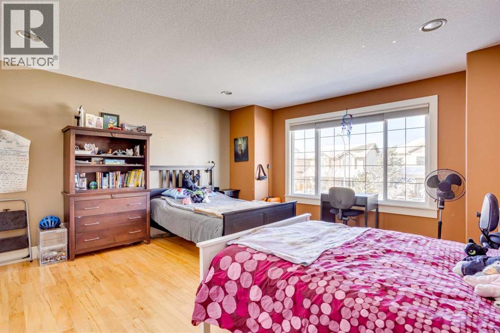 185 Falcon Drive, Fort McMurray