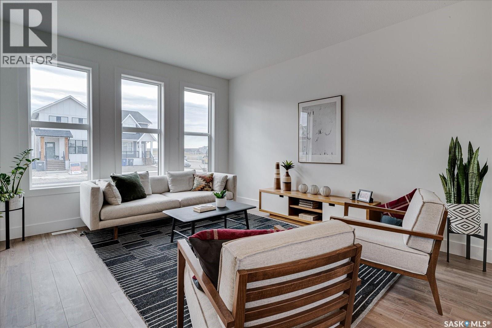 71 Rosewood BOULEVARD E - Photo 5 of 34, Saskatoon, Saskatchewan