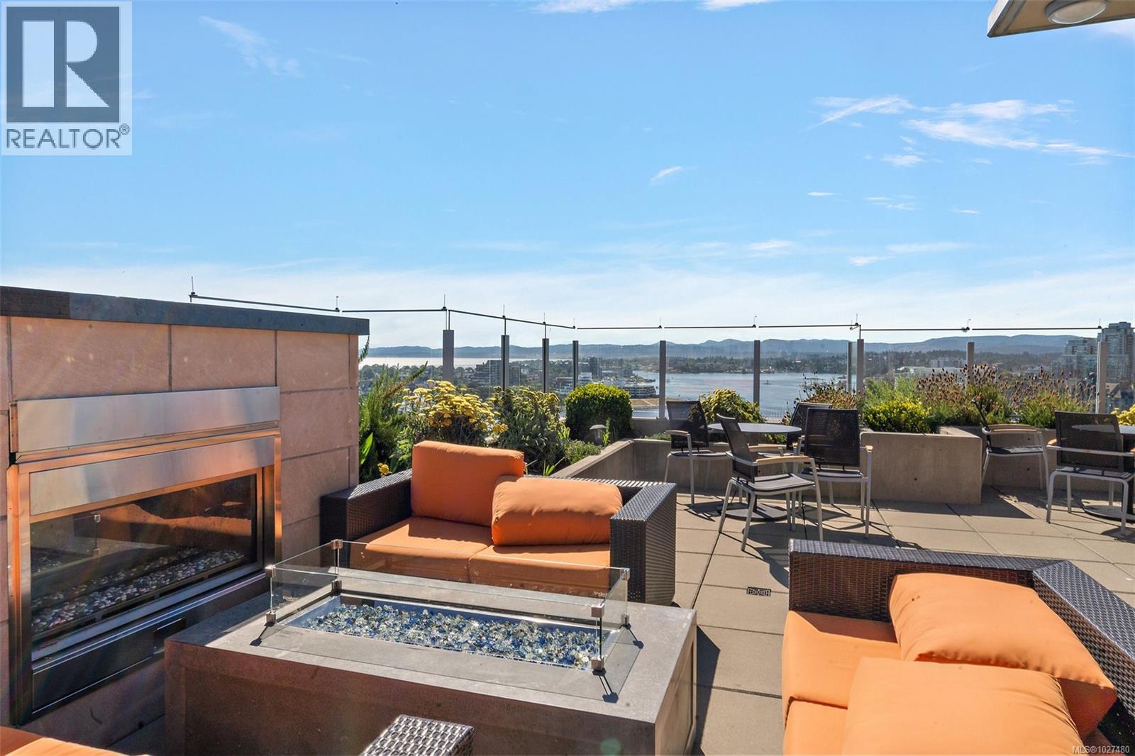 504 608 Broughton Street, Victoria