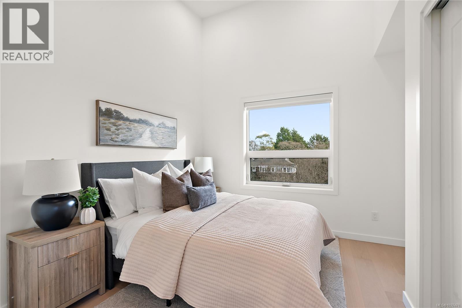 502 1102 Esquimalt Road, Esquimalt