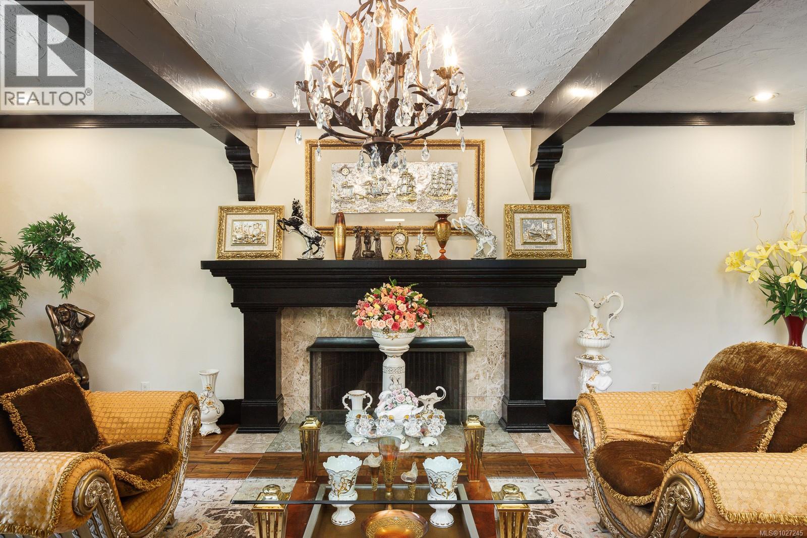 2495 Shannon Pl - 36
