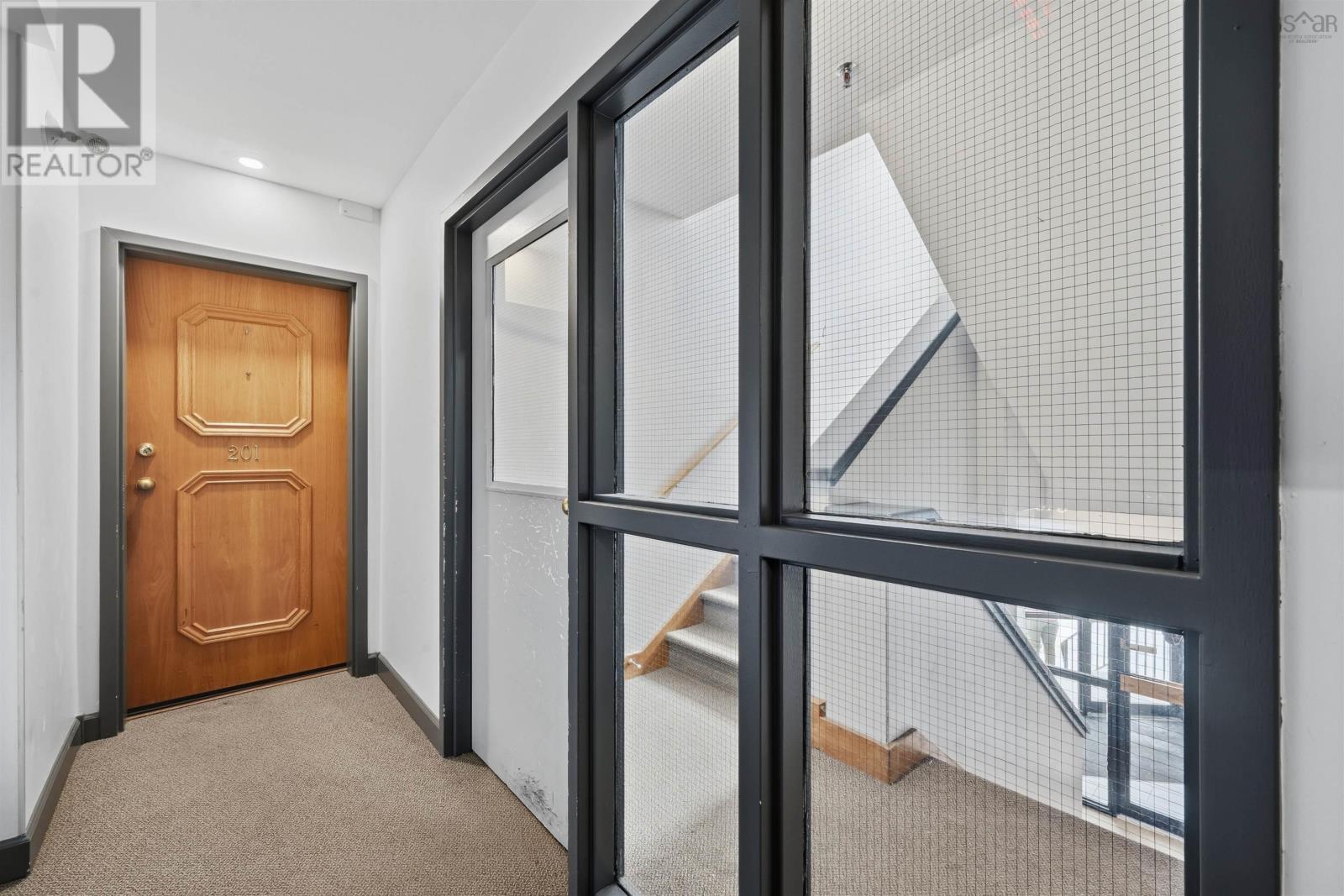 Property 3 of 43 of 201 131 Farnham Gate Road