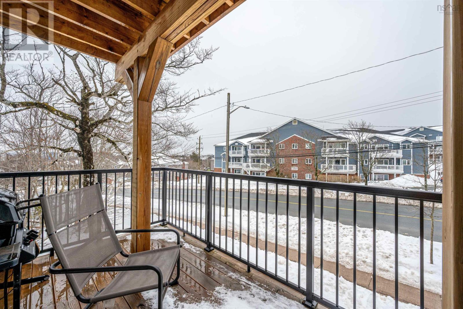 Property 30 of 43 of 201 131 Farnham Gate Road