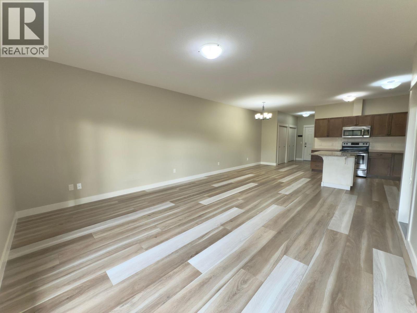 3350 Woodsdale Road Unit# 603, Lake Country