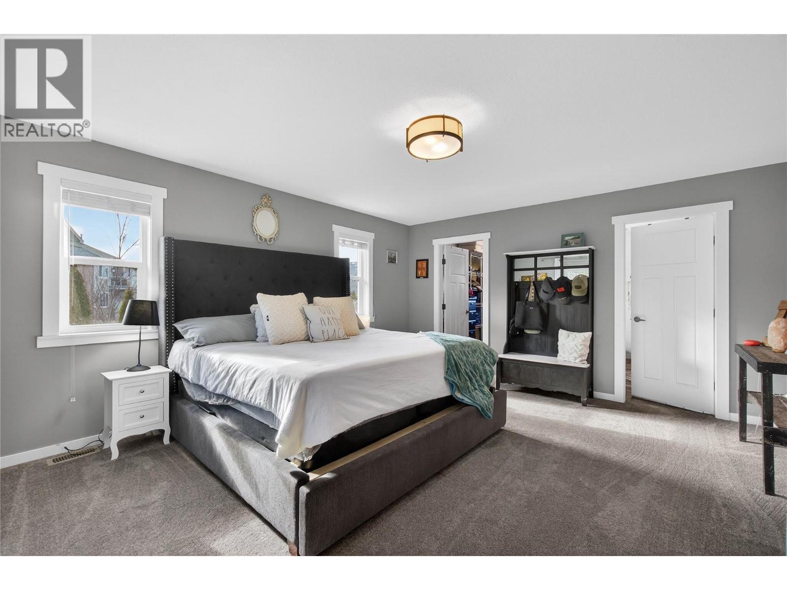 1270 7 Avenue SE, Salmon Arm