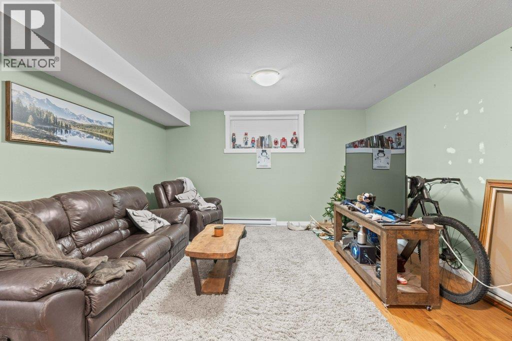 1270 7 Avenue SE, Salmon Arm