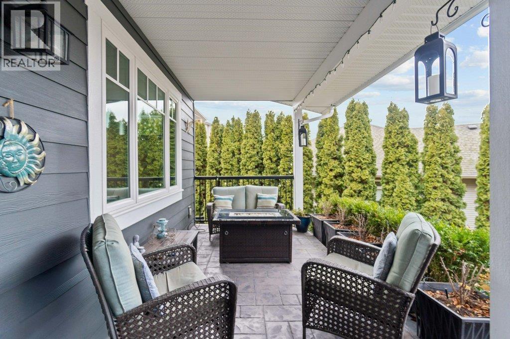 1270 7 Avenue SE, Salmon Arm