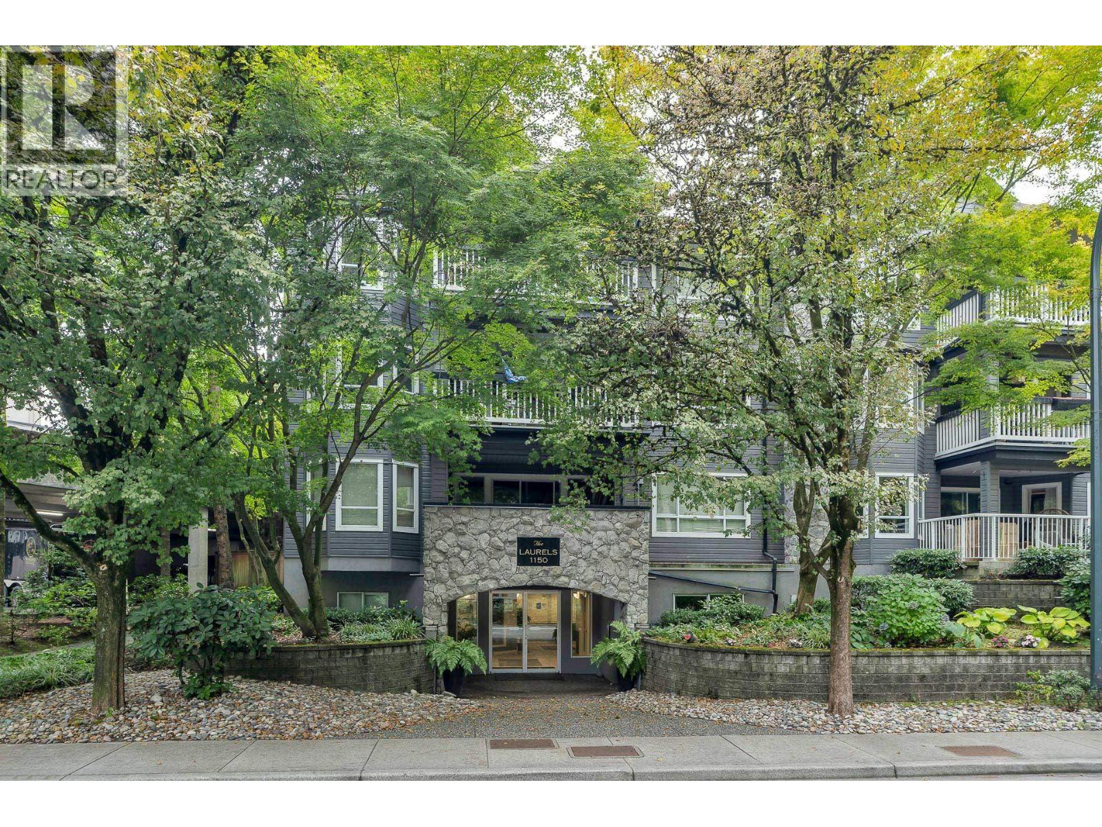 206 1150 LYNN VALLEY ROAD