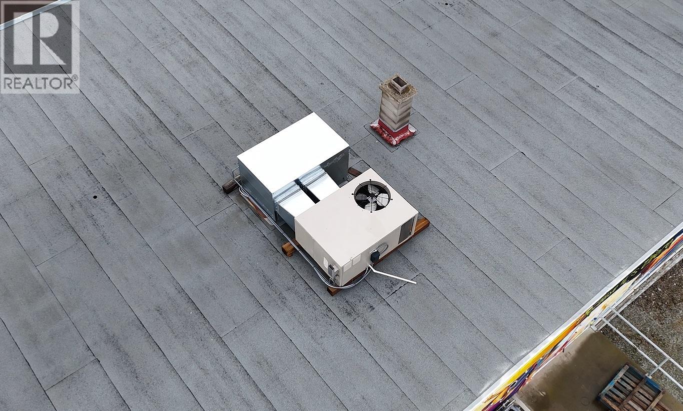 7214 97th Street, Osoyoos