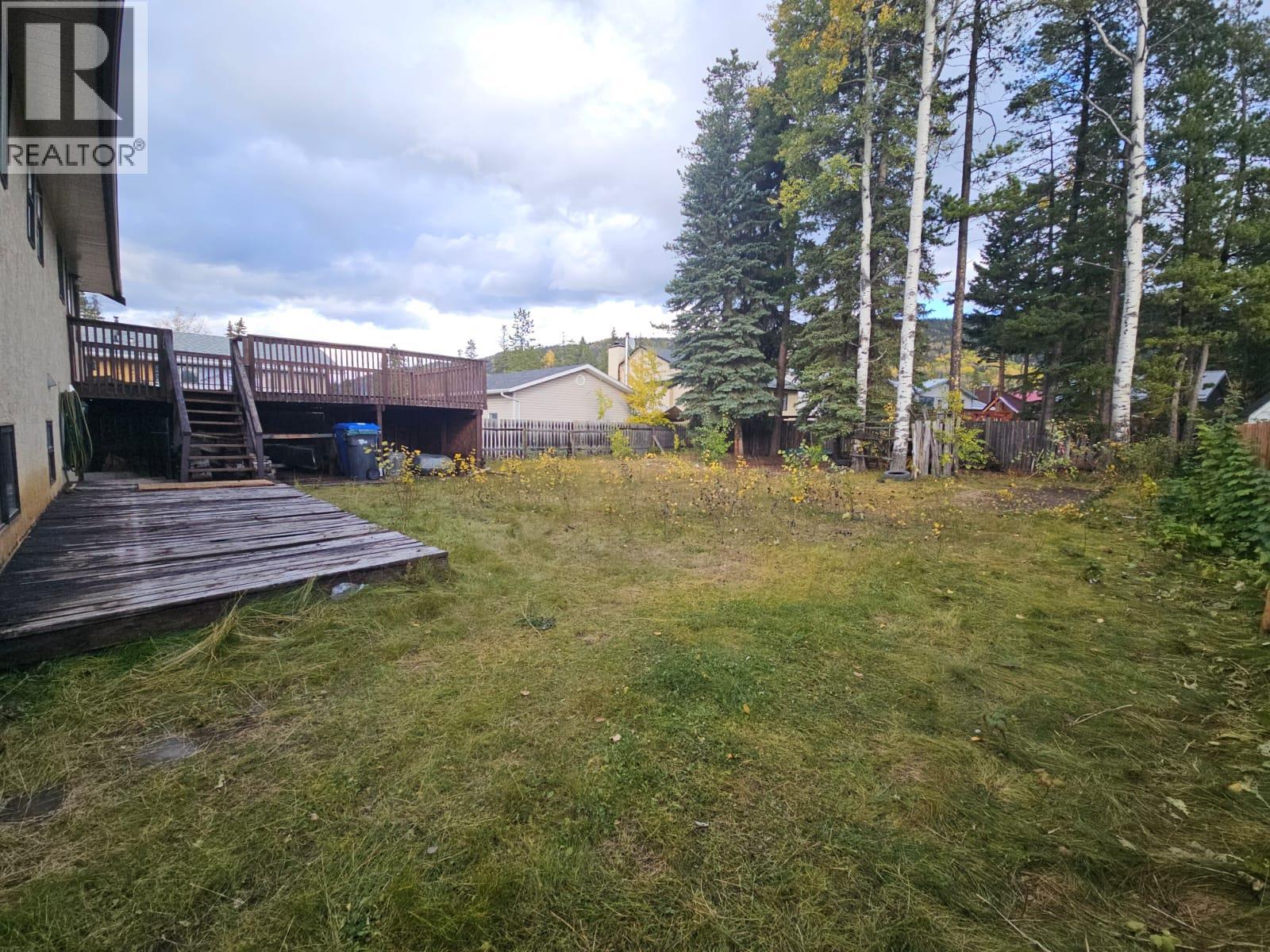 323 Cottonwood Avenue, Tumbler Ridge