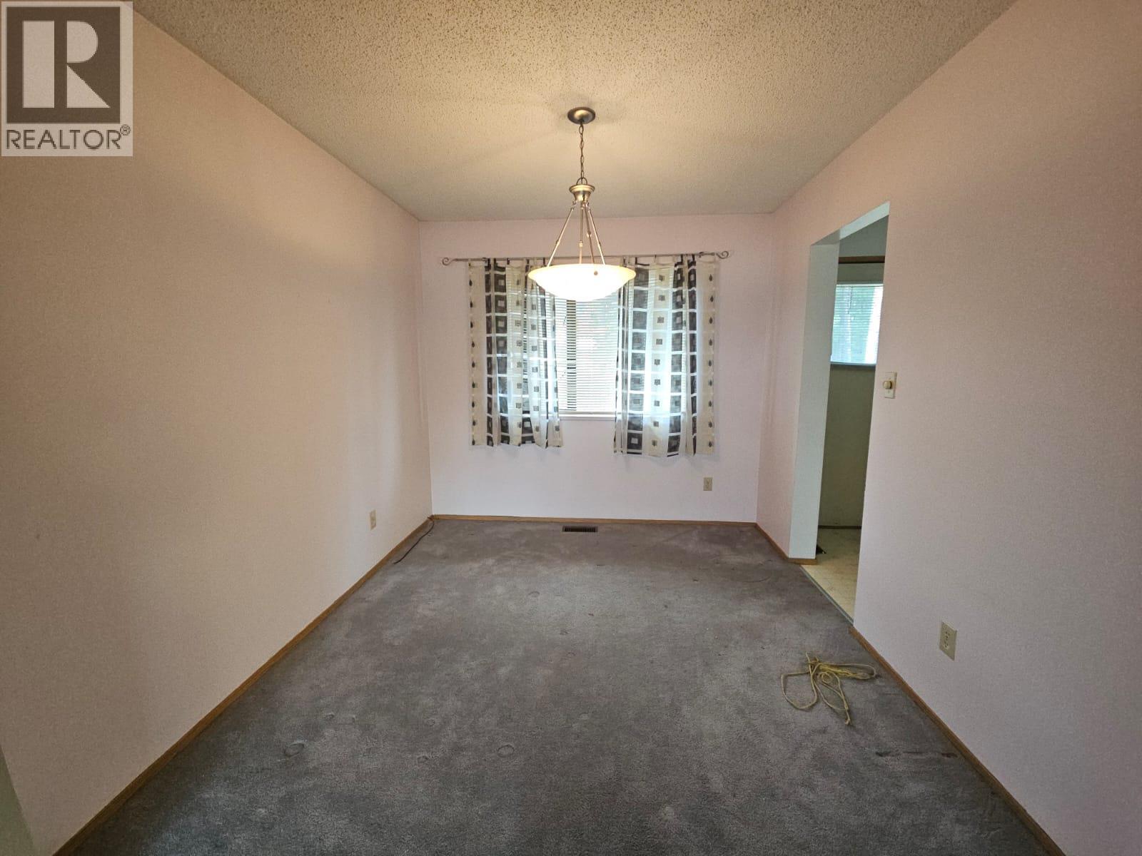 323 Cottonwood Avenue, Tumbler Ridge