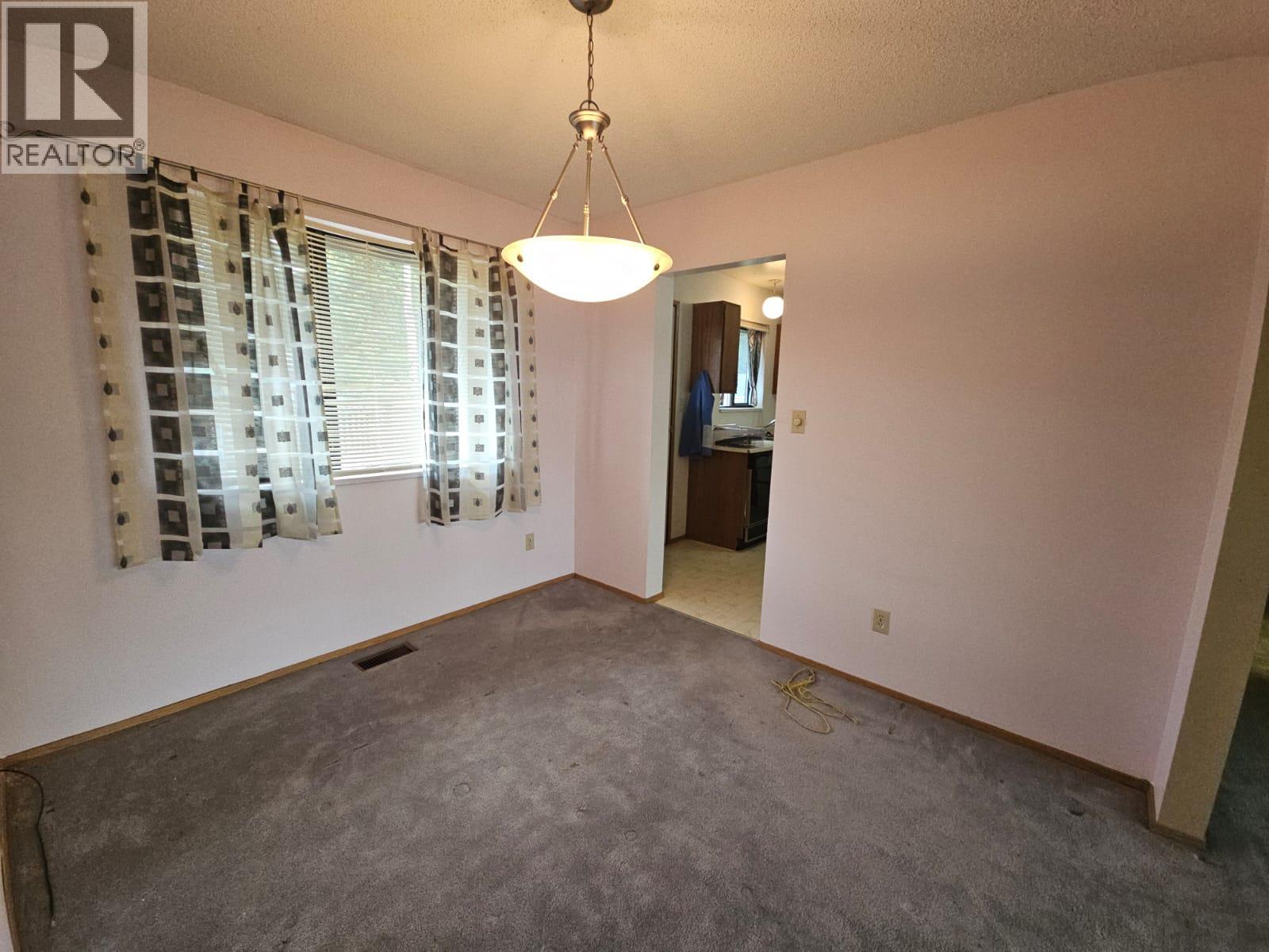 323 Cottonwood Avenue, Tumbler Ridge