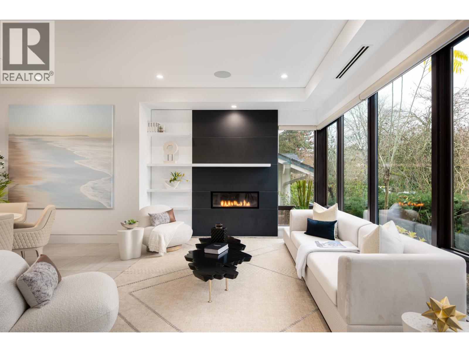 3953 W 21ST AVENUE - Photo 2 of 33, Vancouver, British Columbia