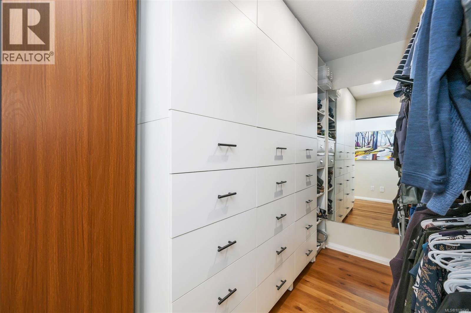 72 Marine Dr, Cobble Hill