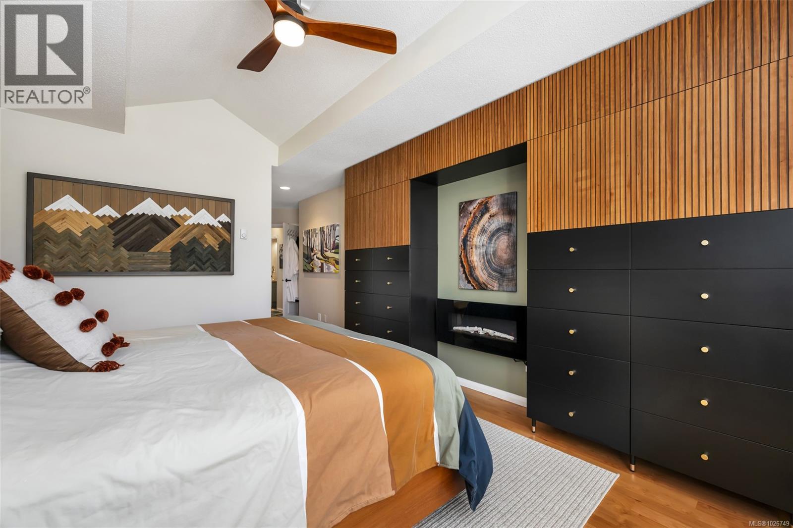 72 Marine Dr, Cobble Hill