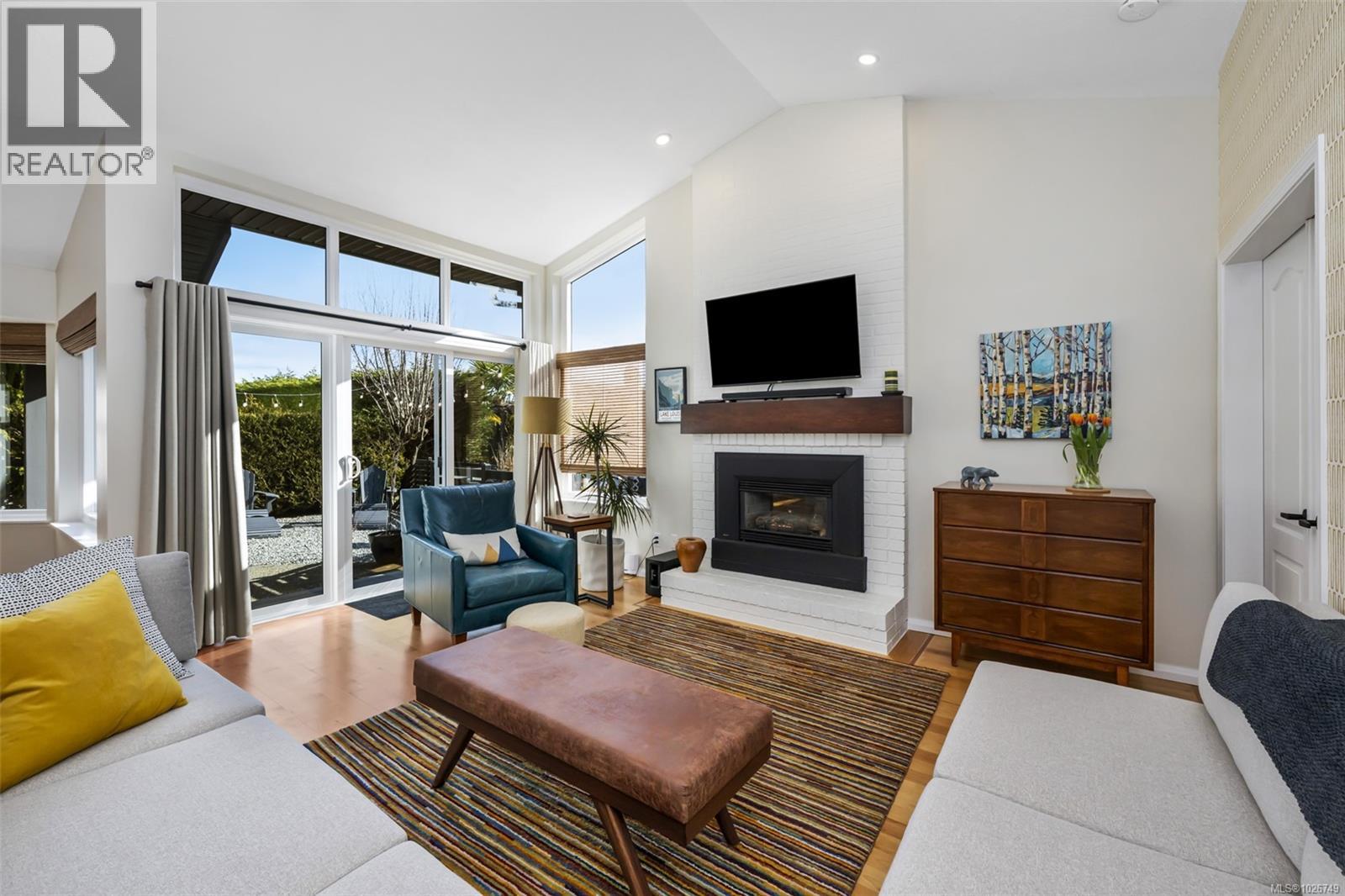 72 Marine Dr, Cobble Hill