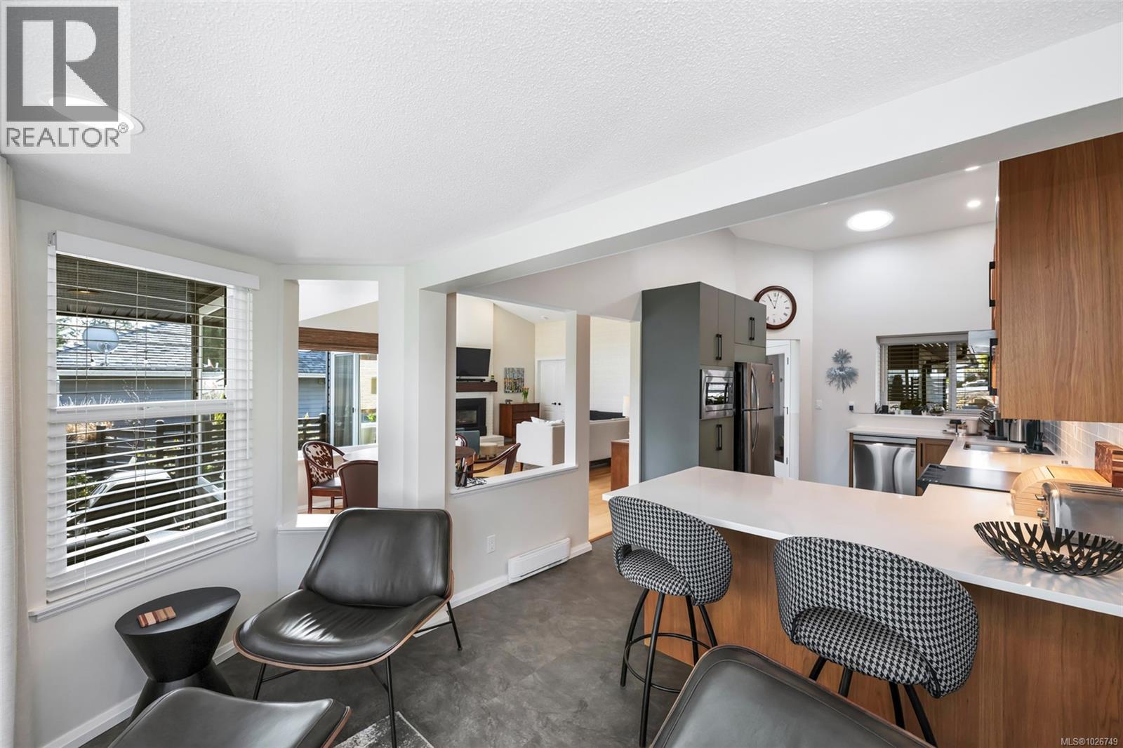 72 Marine Dr, Cobble Hill