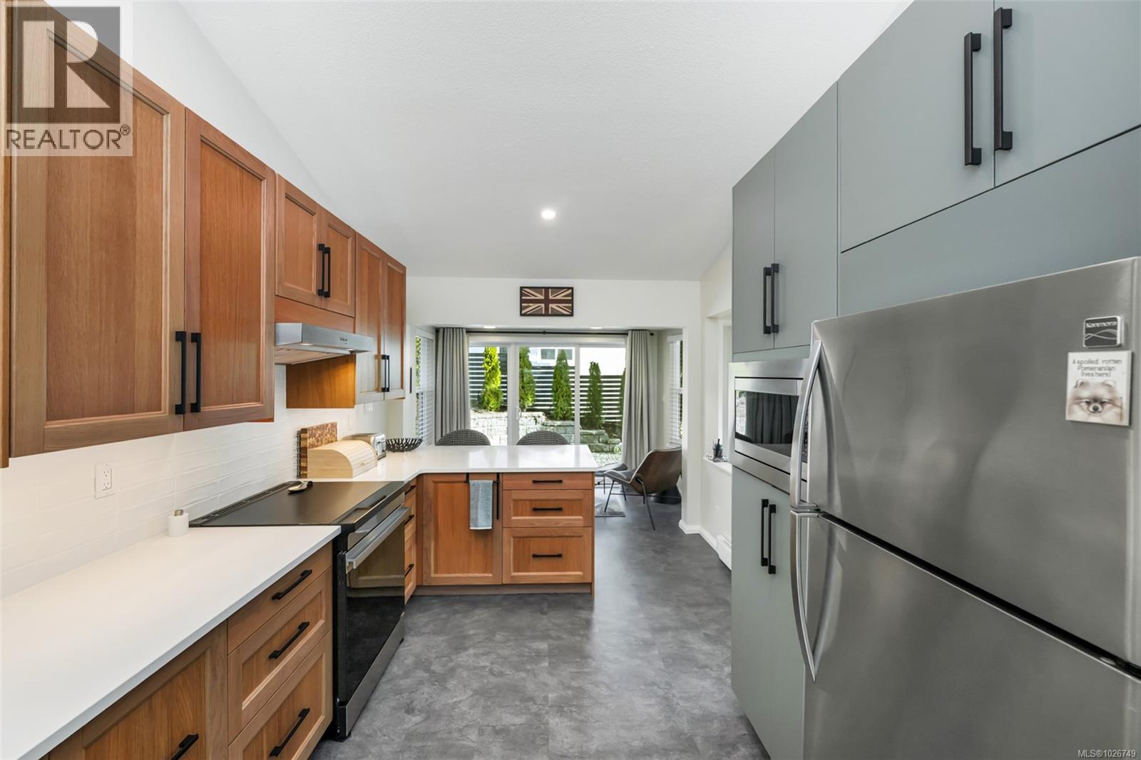 72 Marine Dr, Cobble Hill