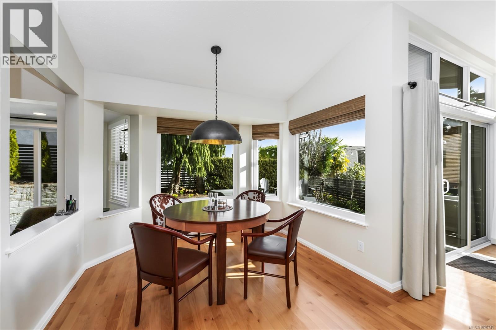 72 Marine Dr, Cobble Hill