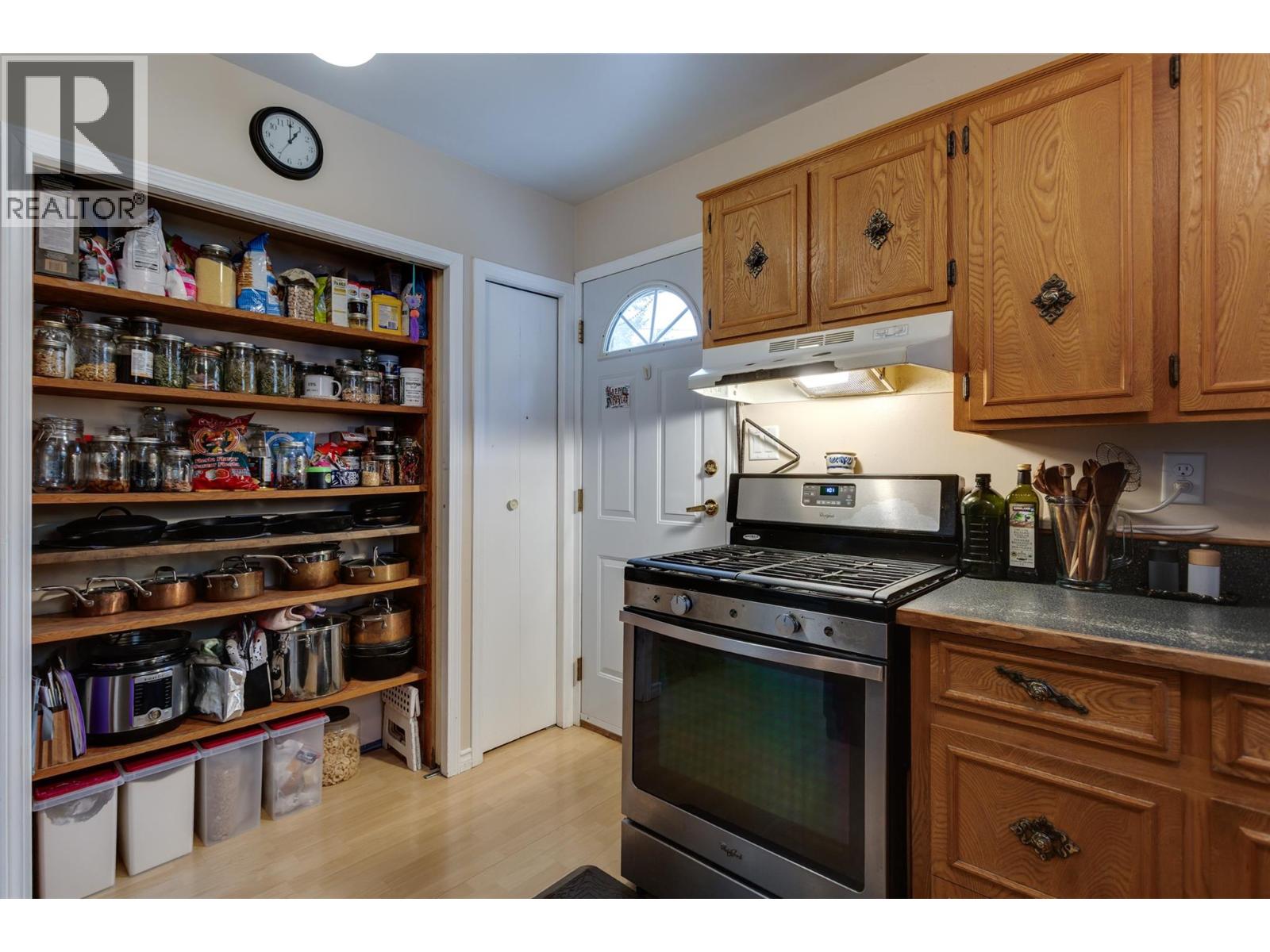 15130 Old Mission Road - Photo 5 of 63, Oyama, British Columbia