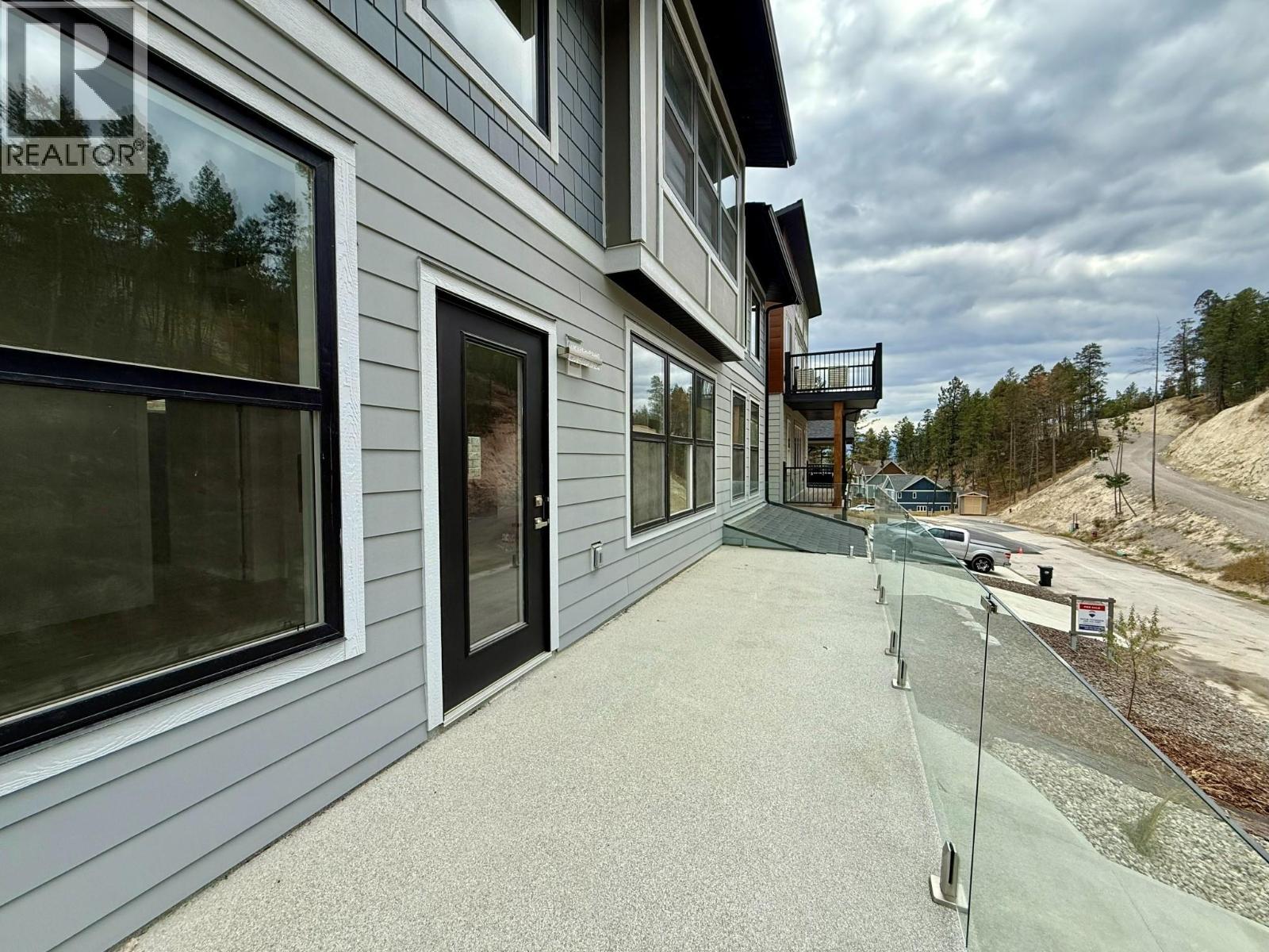 746 TAYNTON Drive, Invermere