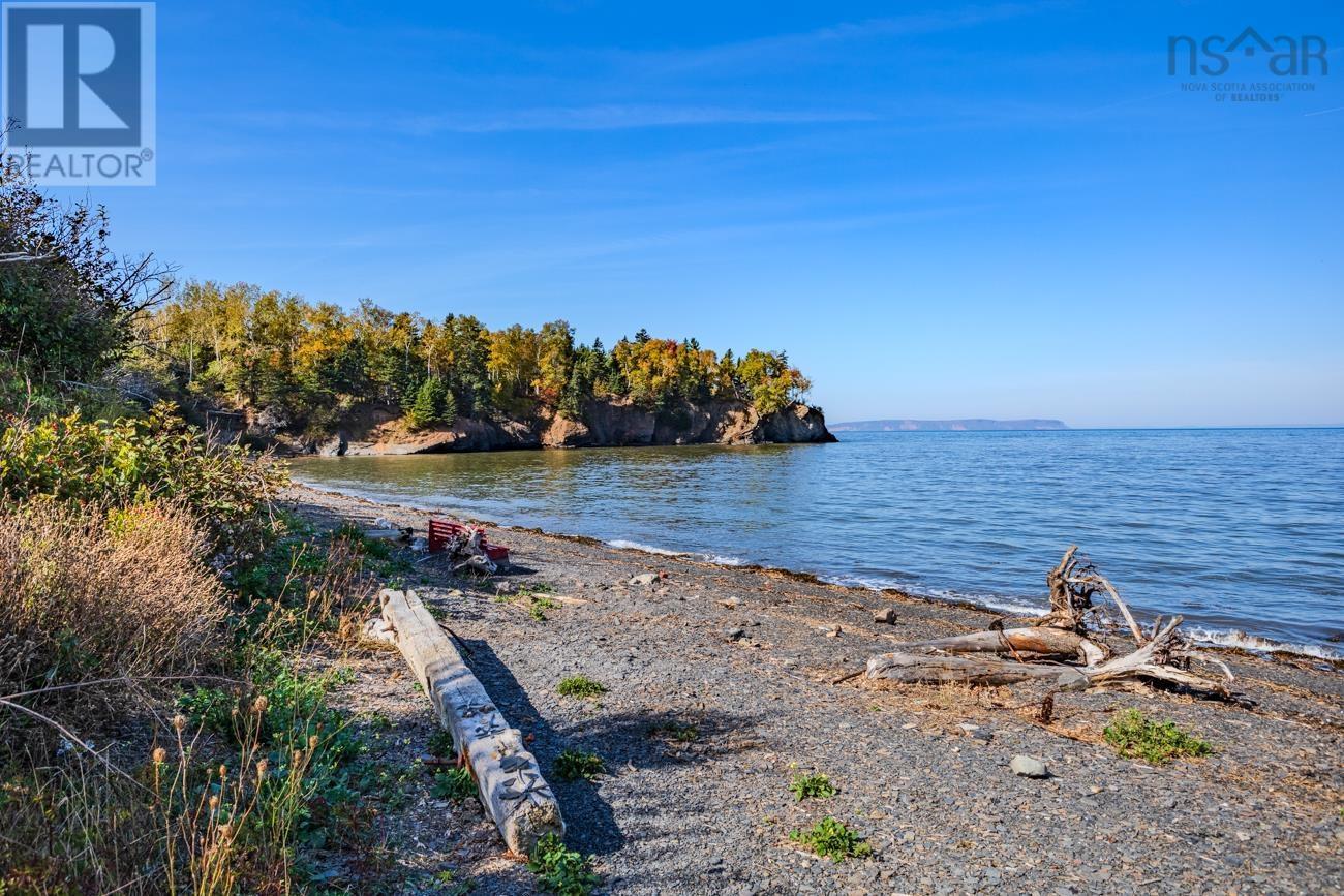Property 37 of 39 of 69 OCEAN BEACH Road