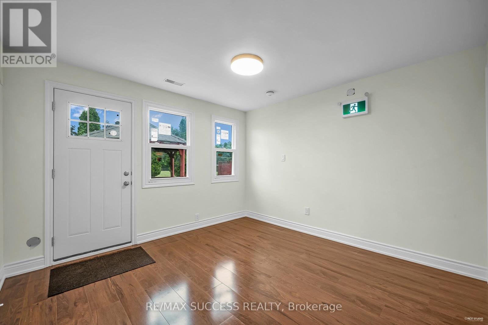 03 - 15 KILLAMARSH DRIVE - Photo 4 of 23, Toronto (York University Heights), Ontario