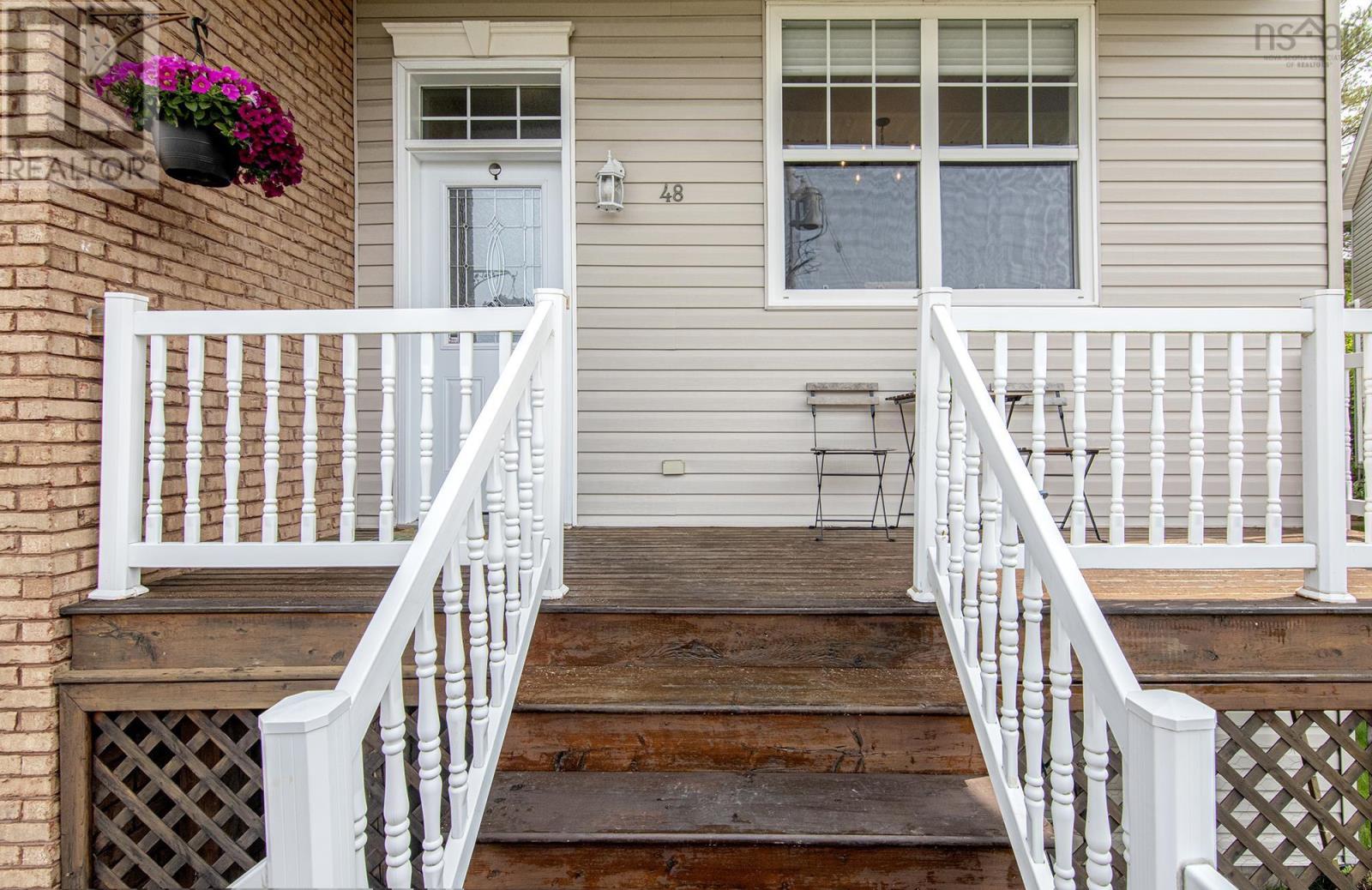 Property 47 of 51 of 48 Gorsebud Close