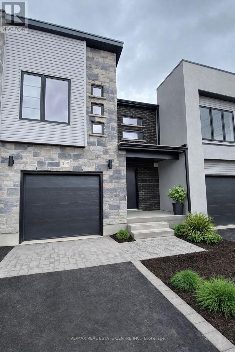 2986 TURNER CRESCENT