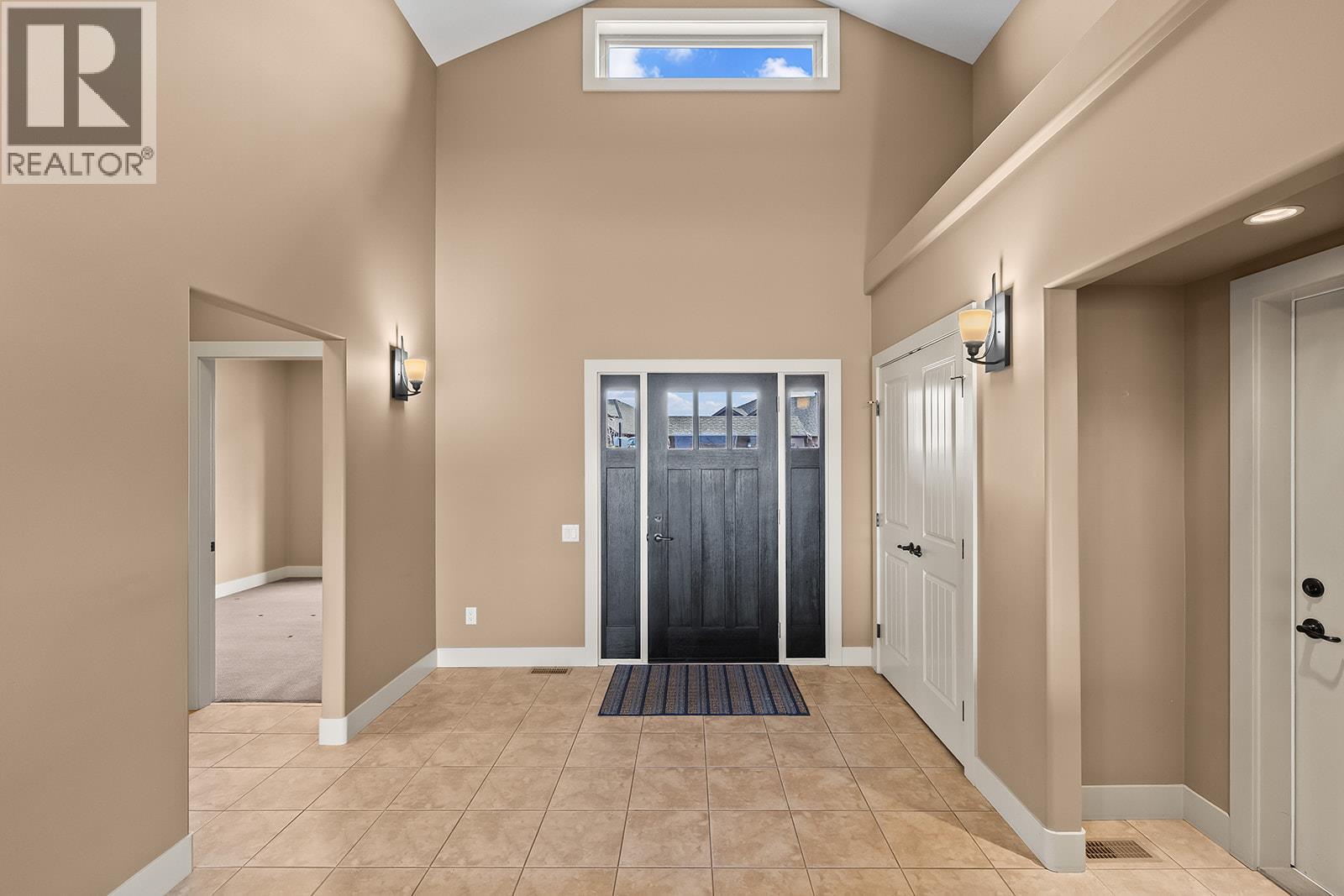 #3 2450 Selkirk Drive - 12