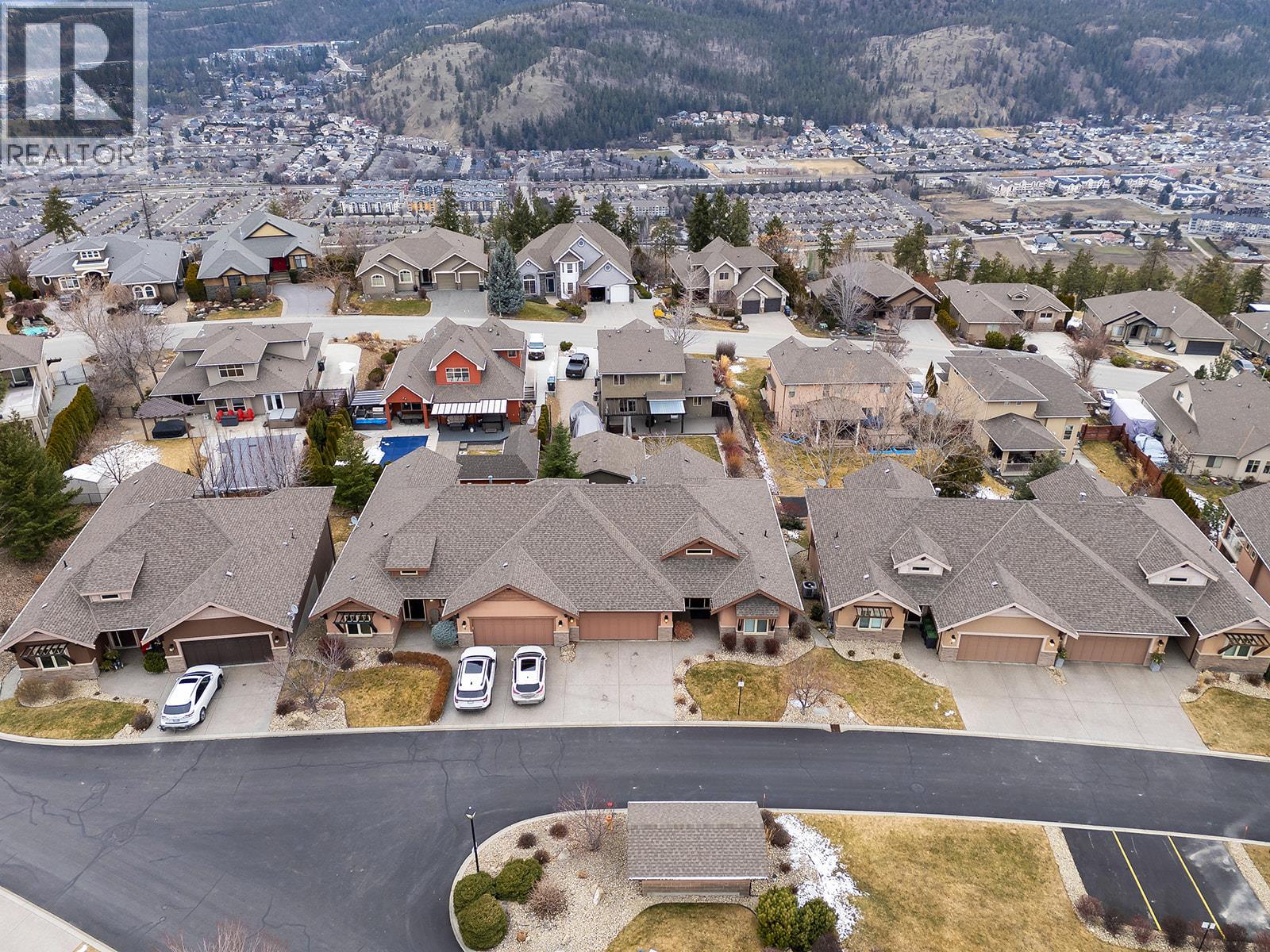 #3 2450 Selkirk Drive - 59