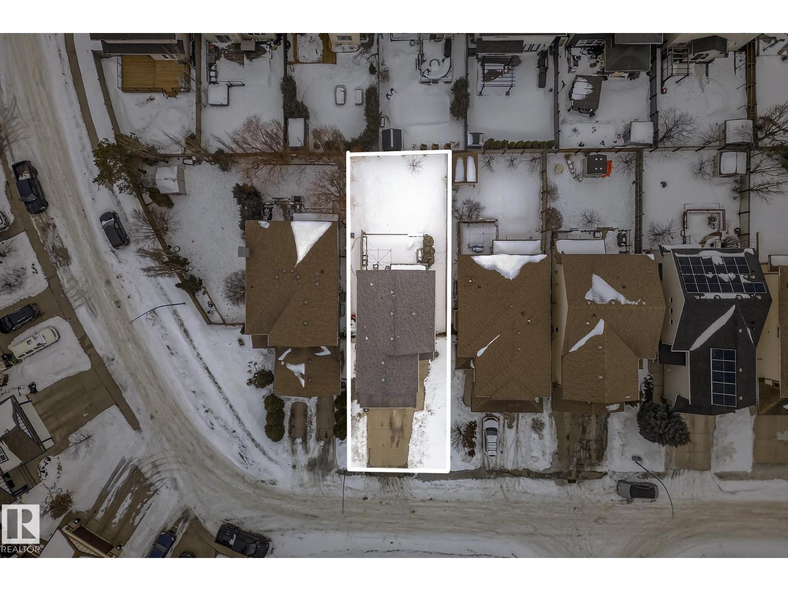 21907 95 AV NW - 48