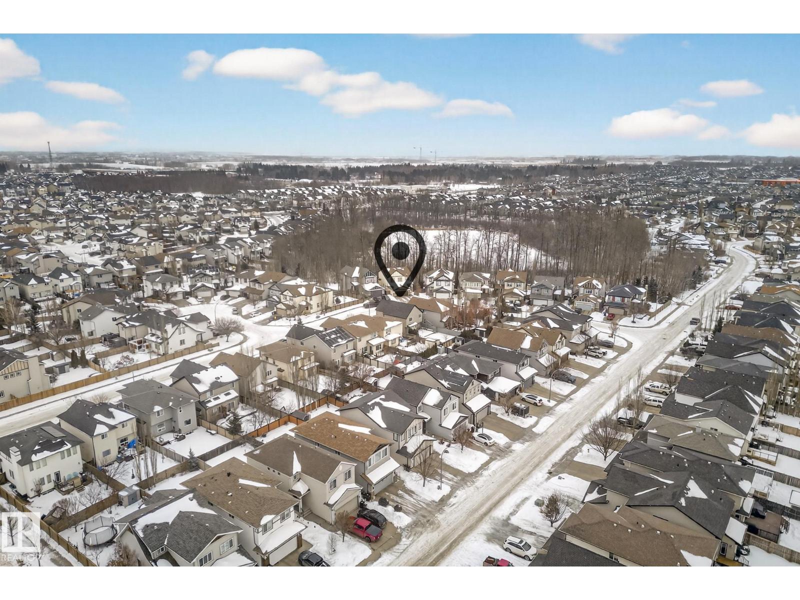 21907 95 AV NW - 50