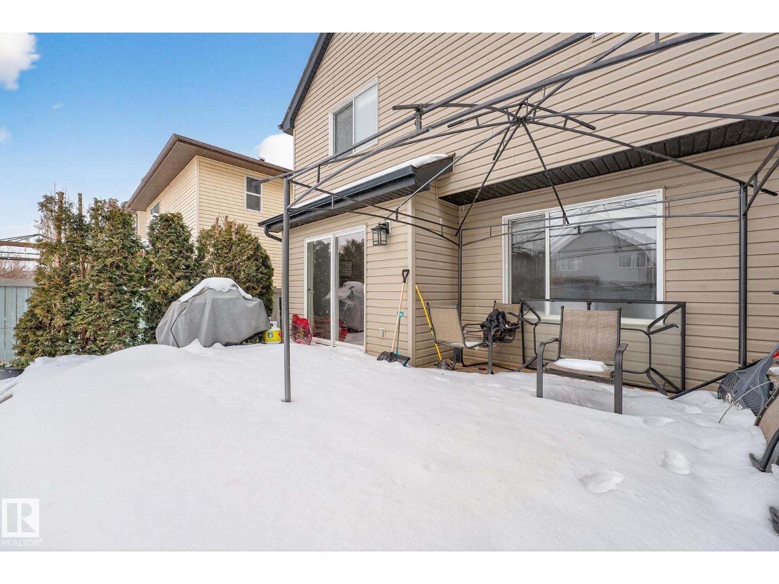 21907 95 AV NW - 46